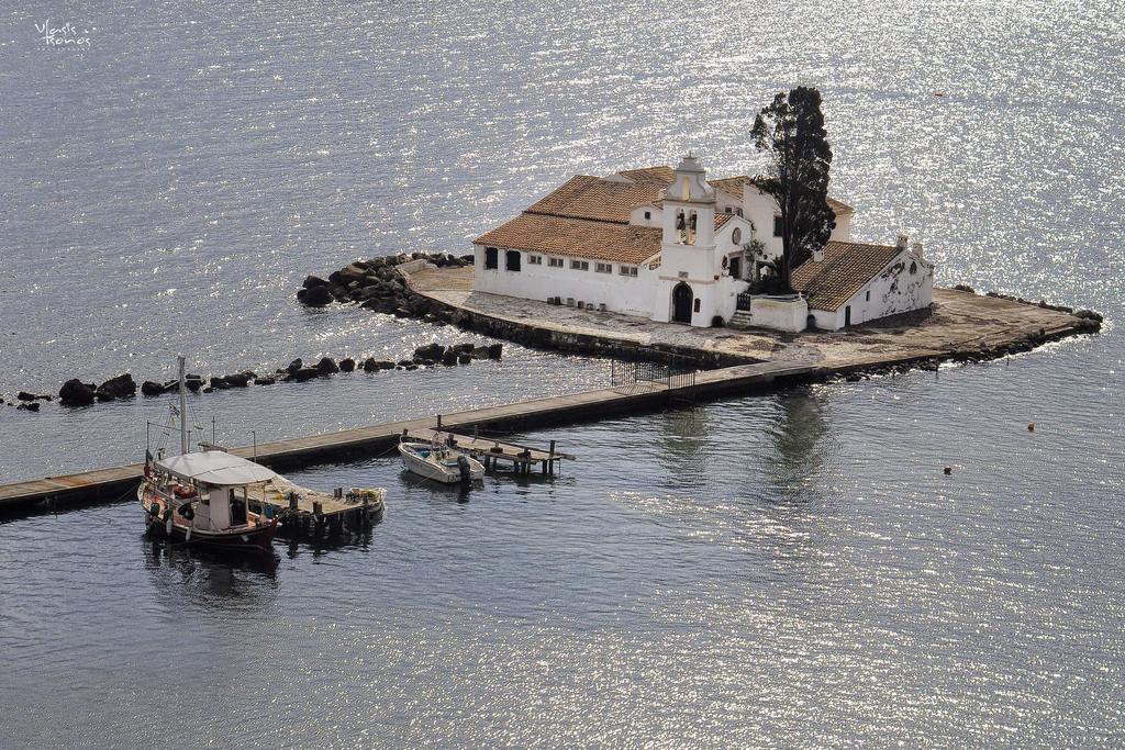 Villa Figareto コルフ島 エクステリア 写真