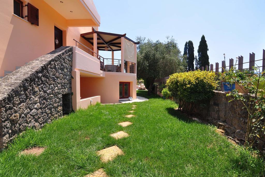 Villa Figareto コルフ島 エクステリア 写真